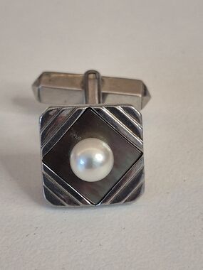 Mikimoto Akoya Pearl Single Cufflink On Mother Of Prarl Shadow Box, Stamped